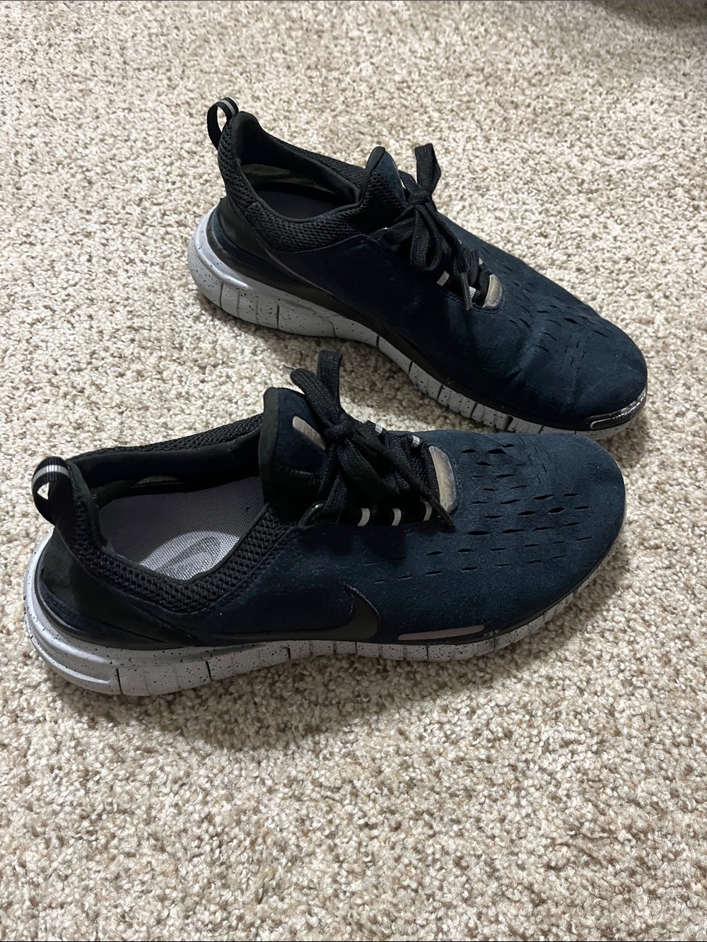 Men’s Nike Free Run OG Shoes size 10 in Navy